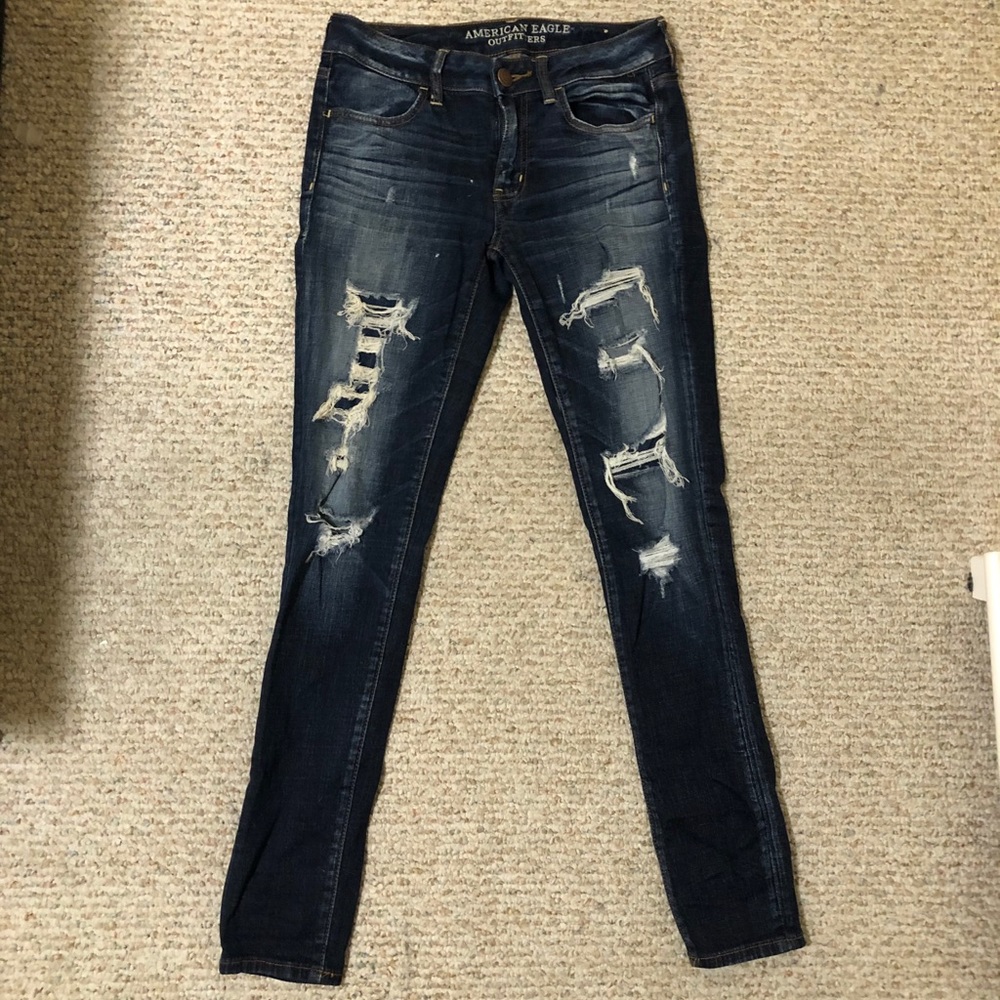 American Eagle Distressed Jeans